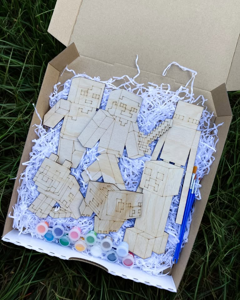 Pixel Inspired Kit: DIY Wooden Character Painting Set