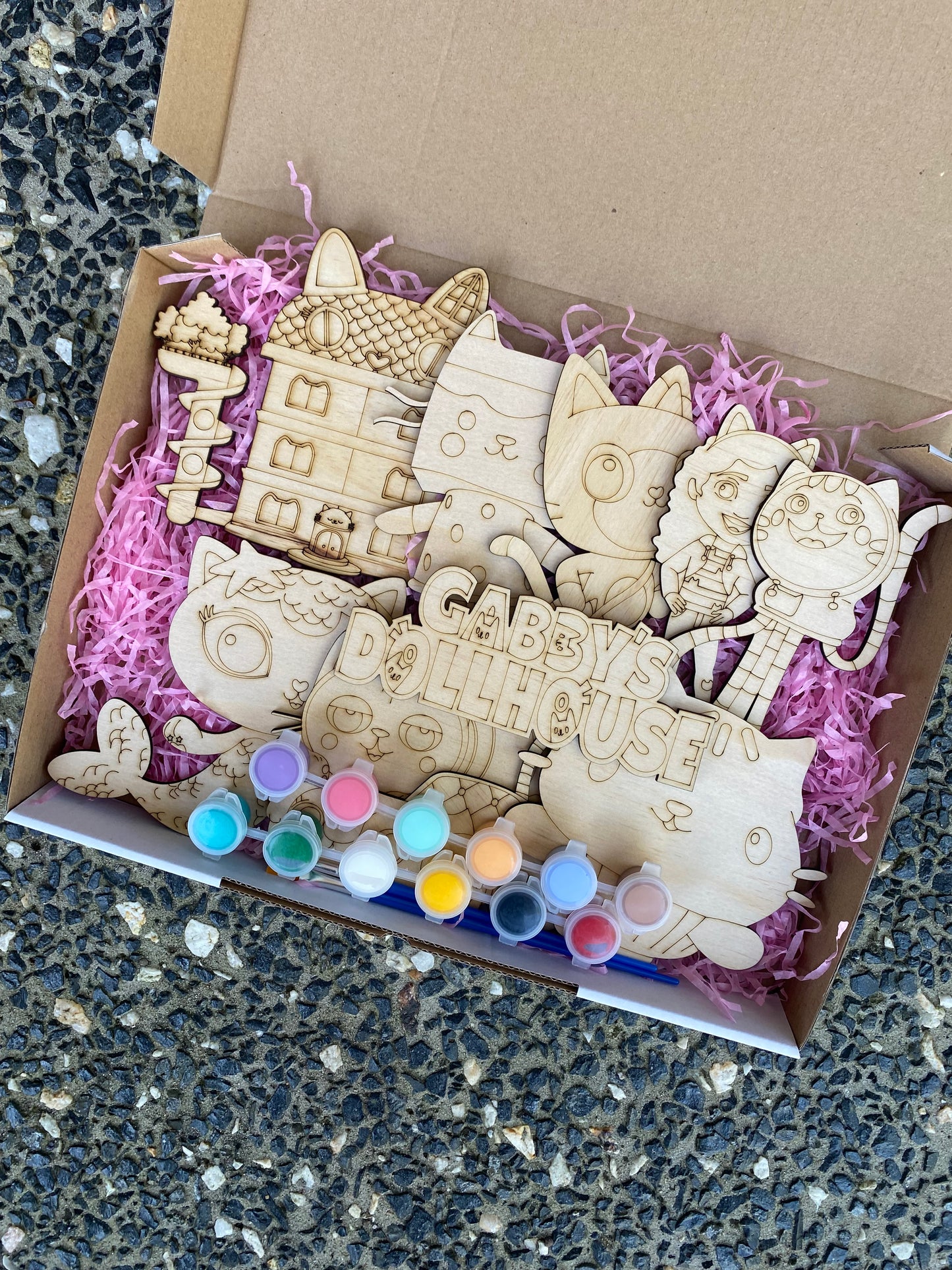 Magical Dollhouse Friends Kit