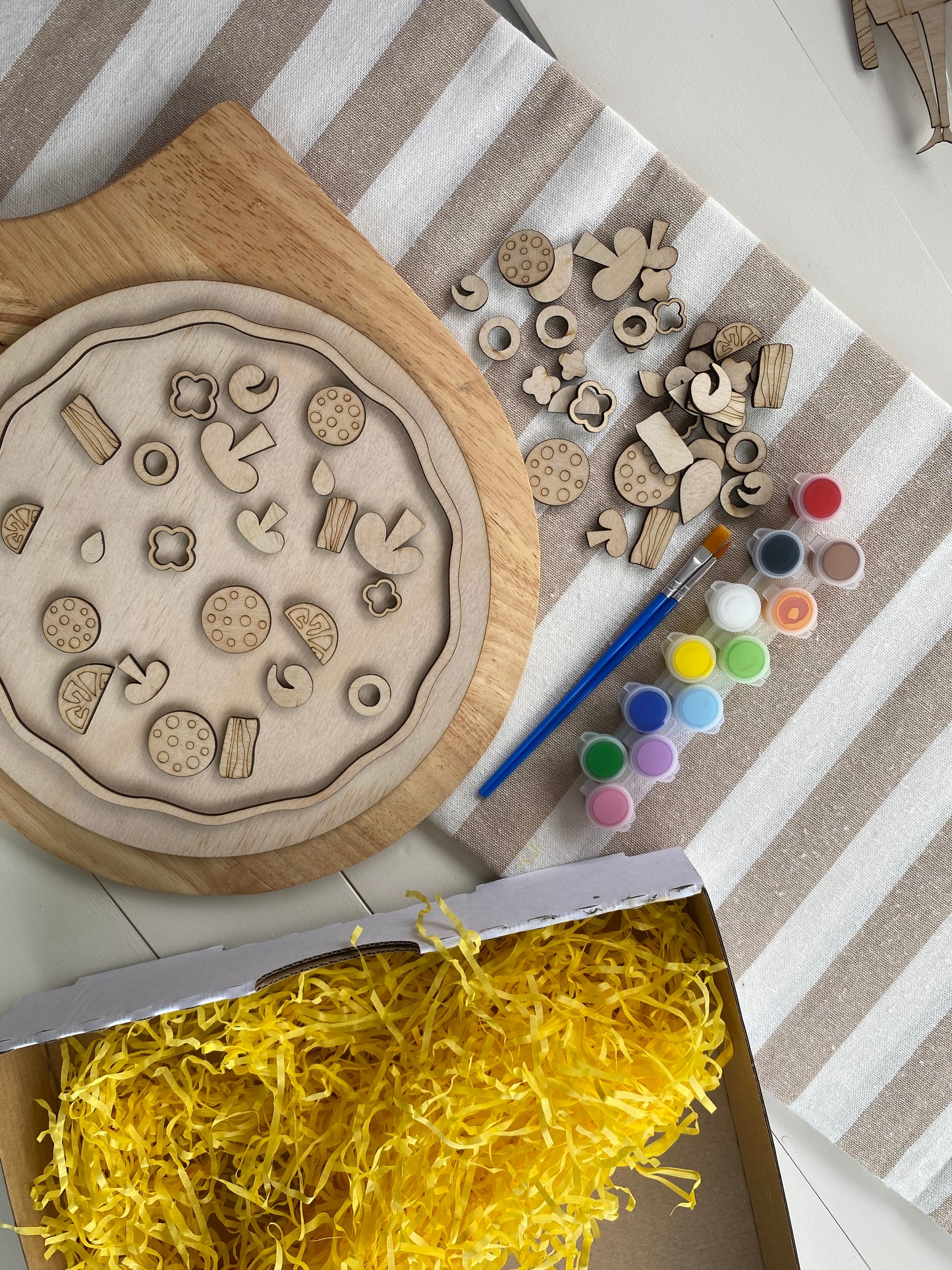 Pizza Party Wooden Painting Kit