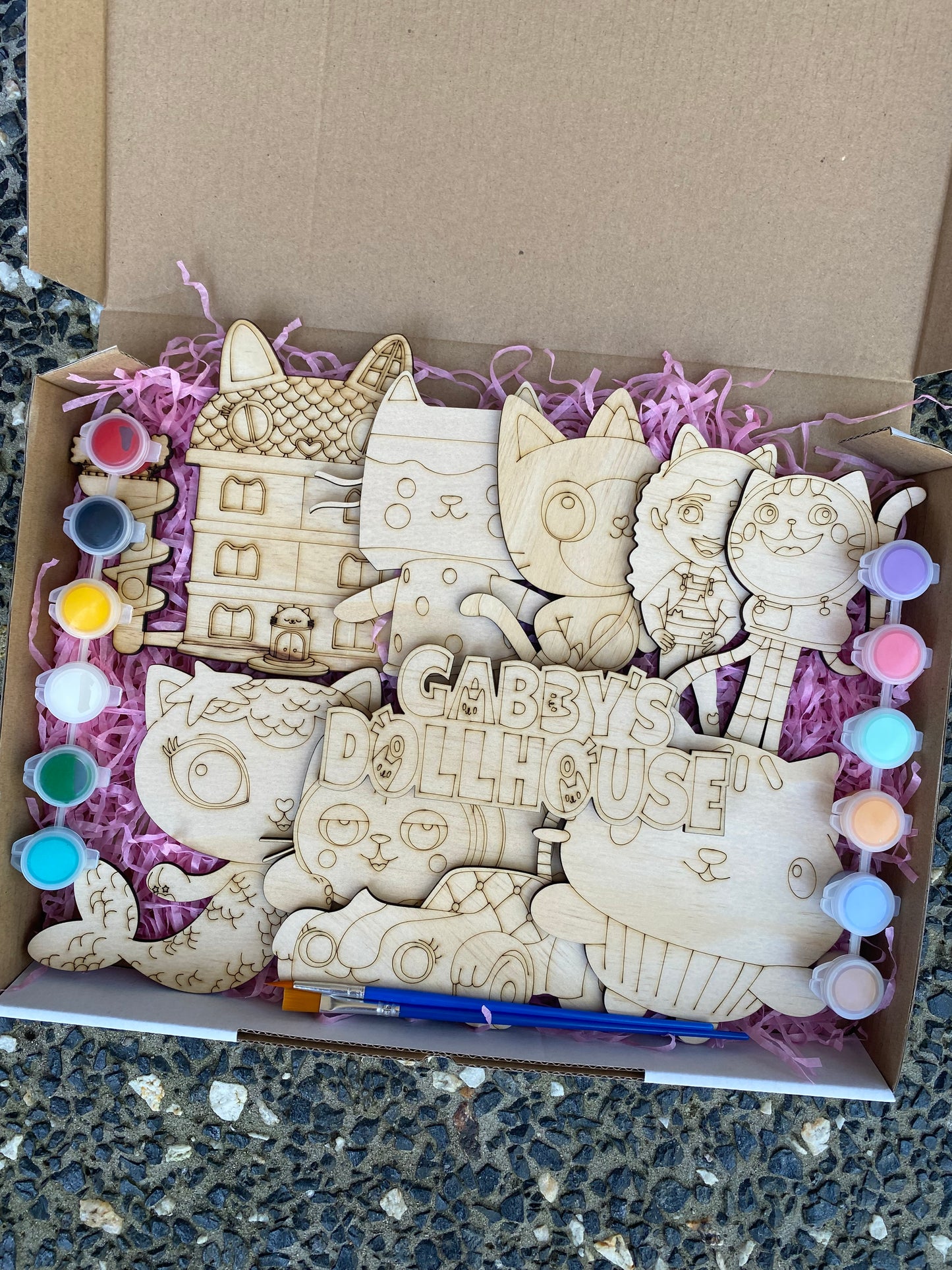 Magical Dollhouse Friends Kit