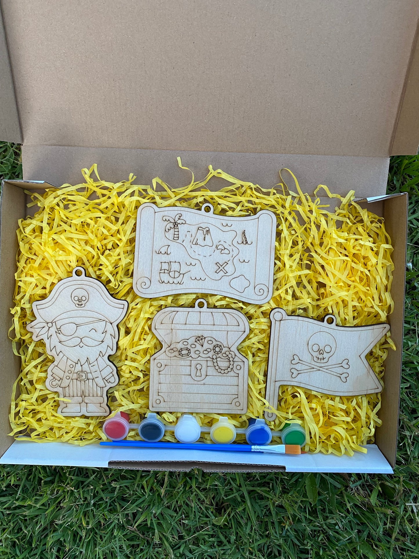 Pirate Adventure Wooden Painting Kit